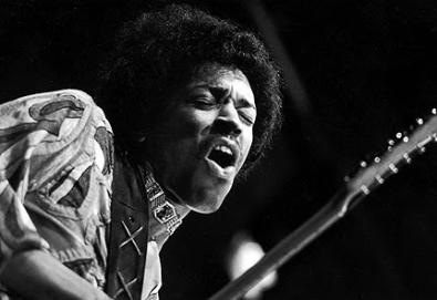 Material inédito de Jimi Hendrix será lançado em "West Coast Seattle Boy - The Jimi Hendrix Anthology"