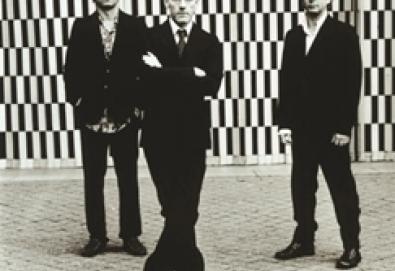 R.E.M. divulga música inédita em seu site