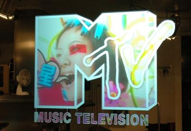 MTV reestreia "120 Minutes"; PJ Harvey, Sleigh Bells e vídeo proibido do Pearl Jam serão os destaques