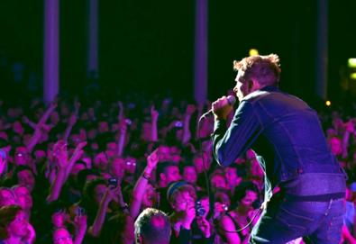 Blur surpreende e anuncia lançamento de álbum duplo gravado ao vivo no Hyde Park