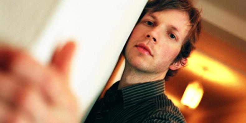 Beck, She & Him e Mark Lanegan escolhem as faixas de