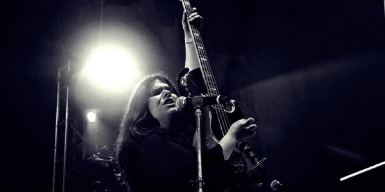 Magic Numbers e Marcelo Jeneci fazem versão de
