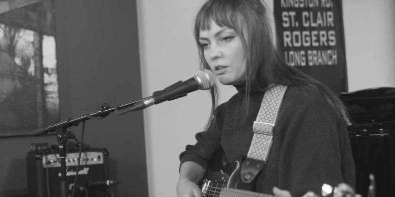 Cover: Angel Olsen -
