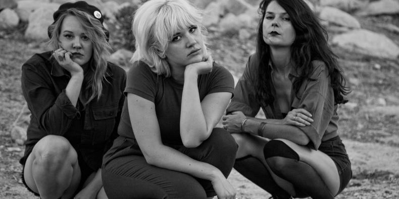 Vídeo: Bleached -