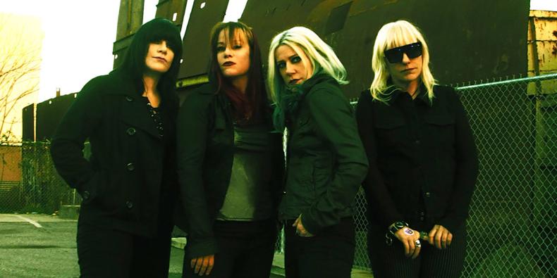 L7 lança single e divulga detalhes de seu novo álbum