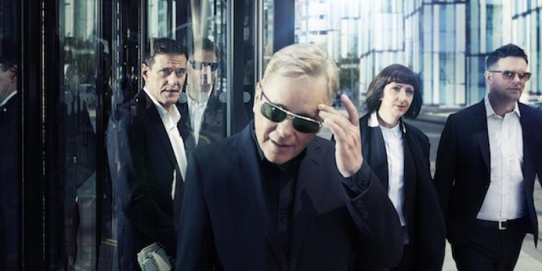 Novo disco do New Order chega em breve
