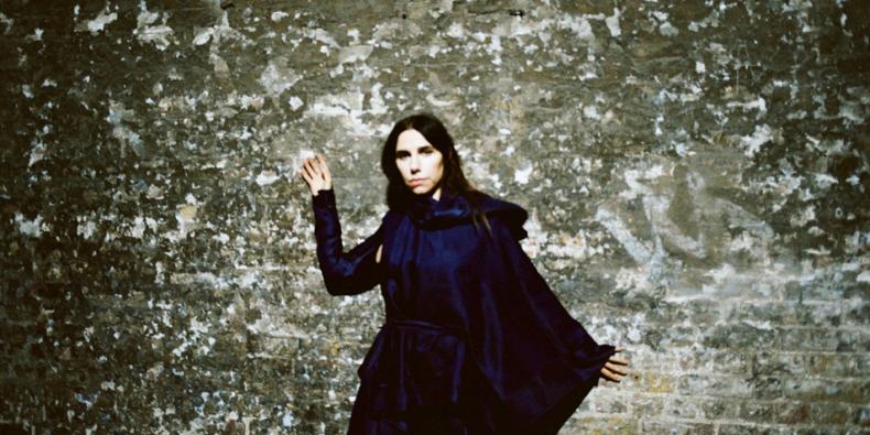 PJ Harvey e Phoenix se apresentam em São Paulo em novembro