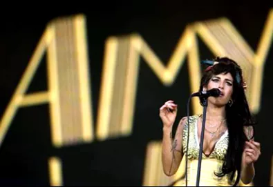 Amy Winehouse perto de finalizar sucessor de Back To Black