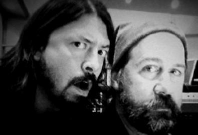 Novo álbum do Foo Fighters terá participações de Krist Novoselic, Bob Mould e produção de Butch Vig