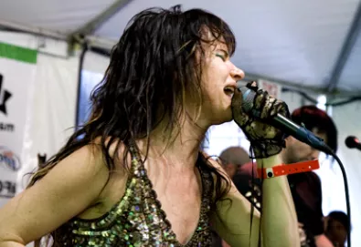 Juliette Lewis retorna com produção do Mars Volta