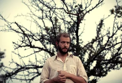 Bon Iver e James Blake anunciam parceria