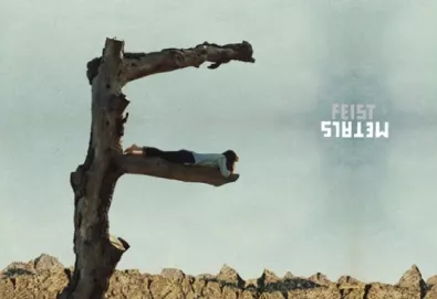 Feist toca quatro novas canções ao vivo; assista aqui