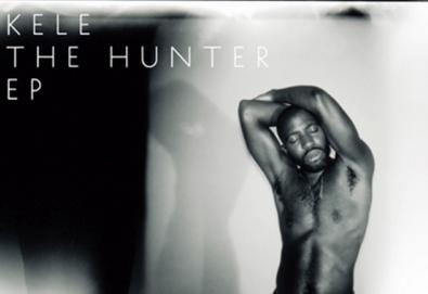Kele Okereke, vocalista do Bloc Party, divulga primeiro vídeo do EP "The Hunter"