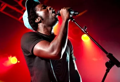 "Espero não ter sido despedido", diz líder do Bloc Party