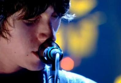 Arctic Monkeys fora dos festivais europeus
