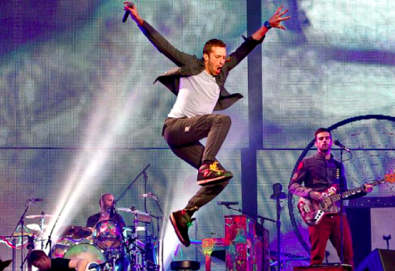 Coldplay e Rihanna se apresentarão juntos no Grammy 2012; veja os indicados