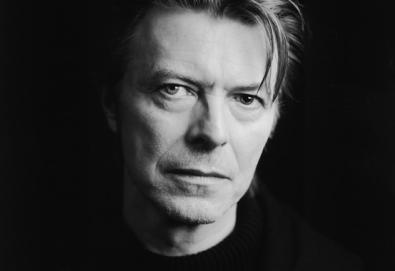 David Bowie reedita "Hours..."; nova versão terá cinco faixas extras
