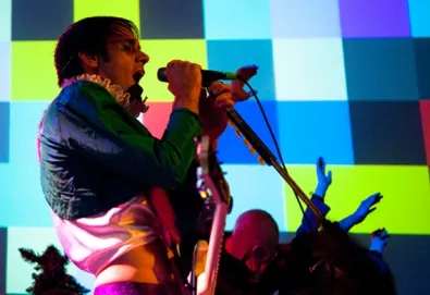 of Montreal disponibiliza mais uma faixa de "Paralytic Stalks"