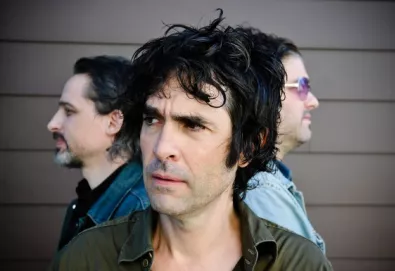 "Meat and Bone" é o novo álbum de Jon Spencer Blues Explosion; ouça aqui o single "Black Mold"