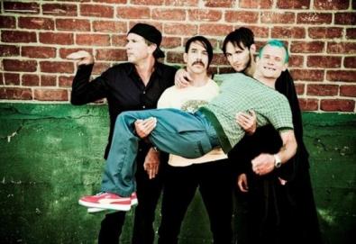 Red Hot Chili Peppers lança segundo single em vinil; ouça aqui "Magpie’s On Fire" e "Victorian Machinery"