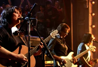 The Breeders interpreta "Cannonball" na TV americana