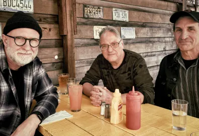 Sugar lança “Keep Looping”, terceiro single desde o retorno