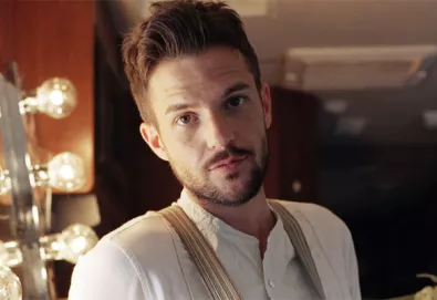 Segundo álbum solo de Brandon Flowers (The Killers) chega em 2015