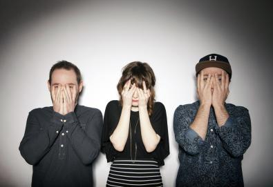 Ouça o novo álbum do trio Chvrches - 'Every Open Eye'