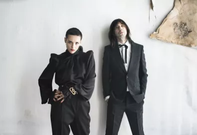 Bobby Gillespie e Jehnny Beth anunciam álbum colaborativo, Utopian Ashes