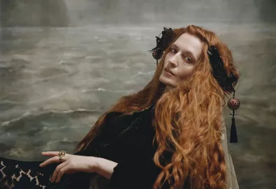 Florence + The Machine anuncia quinto álbum, Dance Fever