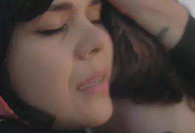 Vídeo: Bat For Lashes – “Kids In The Dark”