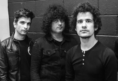 At The Drive-In lança nova música, 'Hostage Stamps'