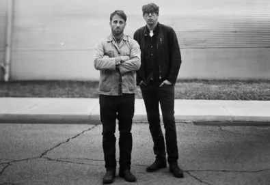 "É um idiota. Tenho dó dele", diz membro do Black Keys sobre Jack White