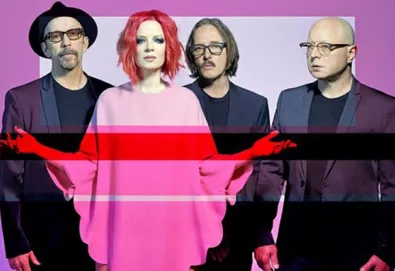 Garbage revela capa e tracklist de seu novo disco "Strange Little Birds"