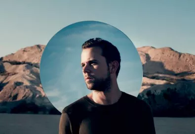 M83 estreia "Do It, Try It", o primeiro single do novo álbum - 'Junk'