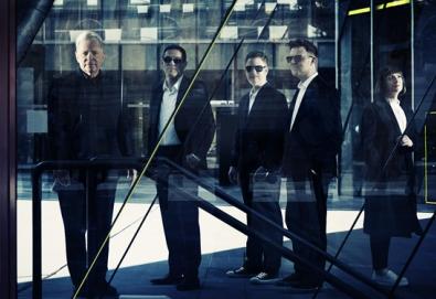 New Order lançará documentário; "Decades" chega em setembro