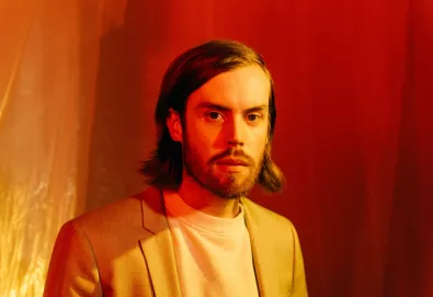 Wild Nothing lançará novo álbum em agosto; Ouça o single "Letting Go"