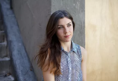 Julia Holter - "Don't Make Me Over" / "Hello Stranger"