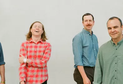 Future Islands anuncia seu sexto álbum, As Long as You Are